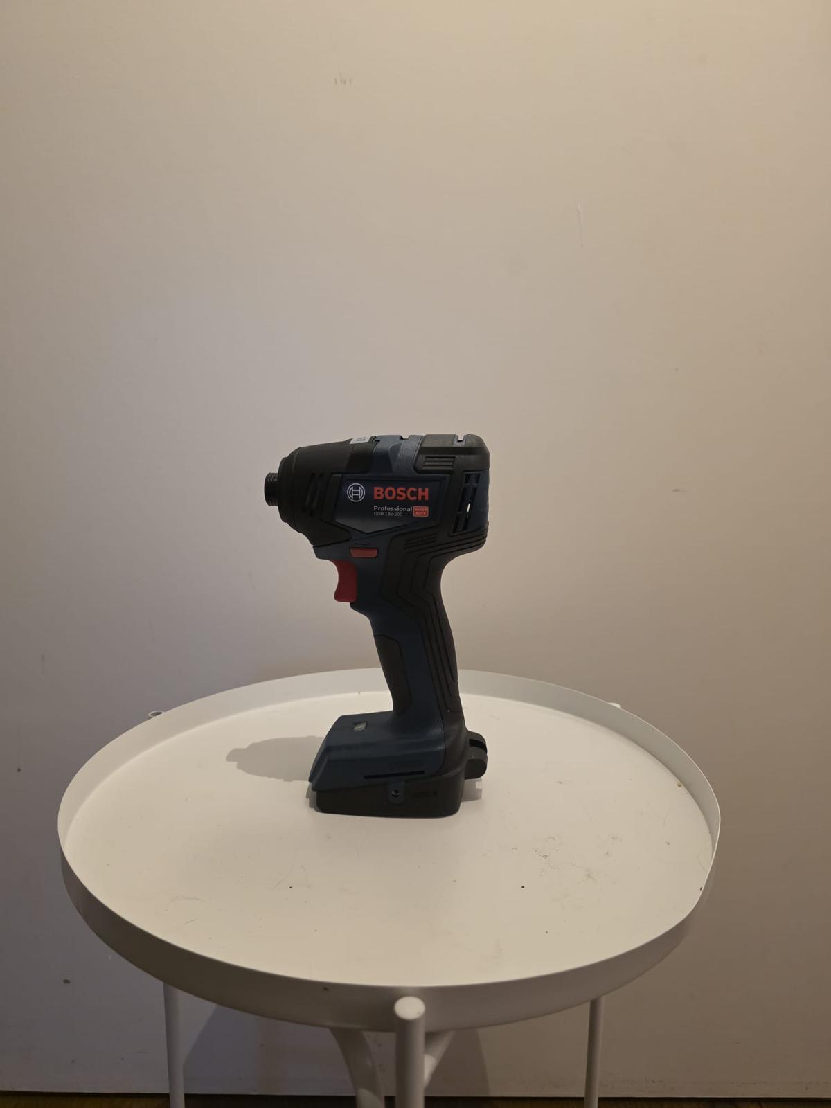 Bosch Professional GDR 18V-200 – Visseuse à chocs sans fil – Image 1