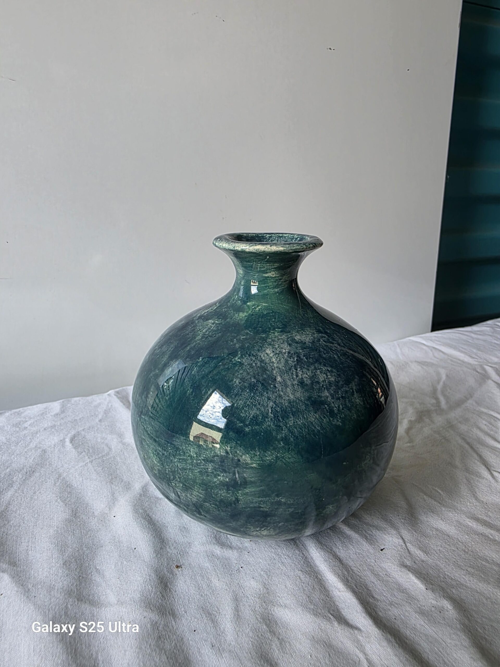 Petit pot en céramque bleu vert – Image 1